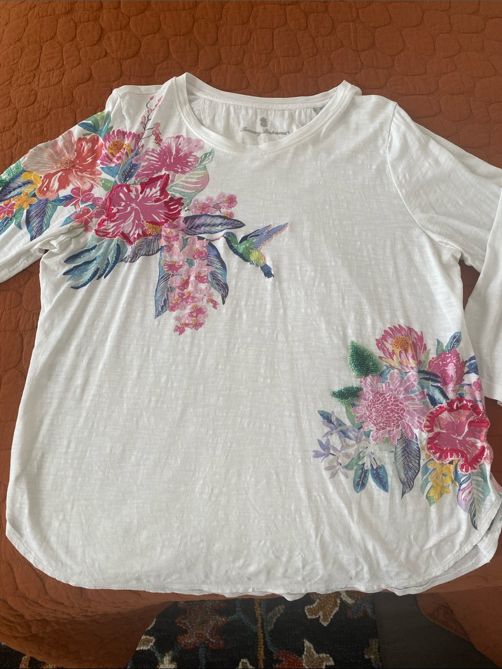 Tommy Bahama White Long-Sleeve Floral Scoop-Neck Tee
